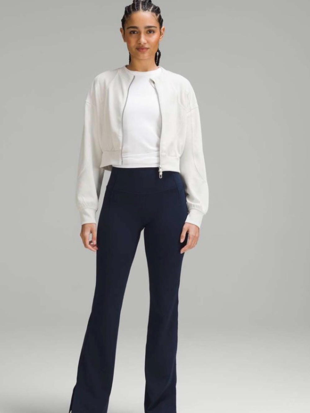 Lululemon Ribbed Softstreme Cropped Jacket
Bone #lululemon #athletic